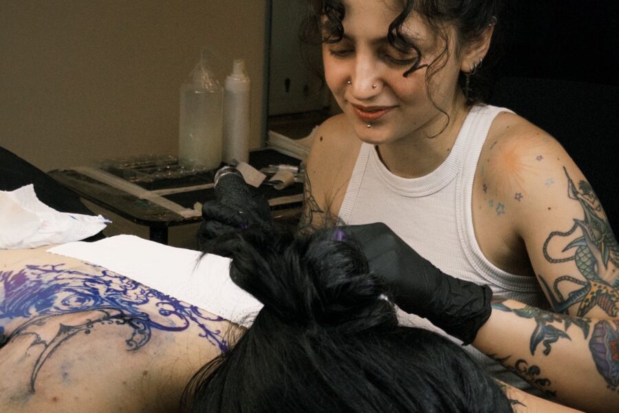 რატომ უნდა აირჩიო ტატუ სტუდია “Dark Hive” თბილისში